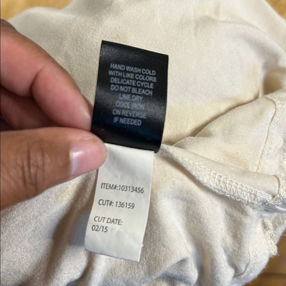 Torrid Cream Lace Skirt - Picture 8 of 8